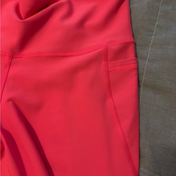 Old Navy Powersoft High Rise Leggings - Picture 3 of 5